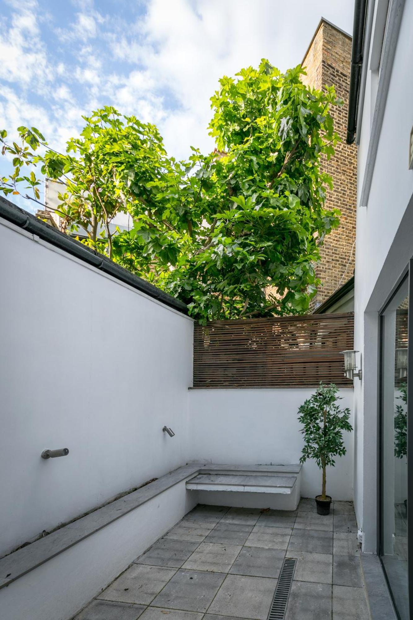 Wonderful Apartments Near Portobello Road Londra Dış mekan fotoğraf